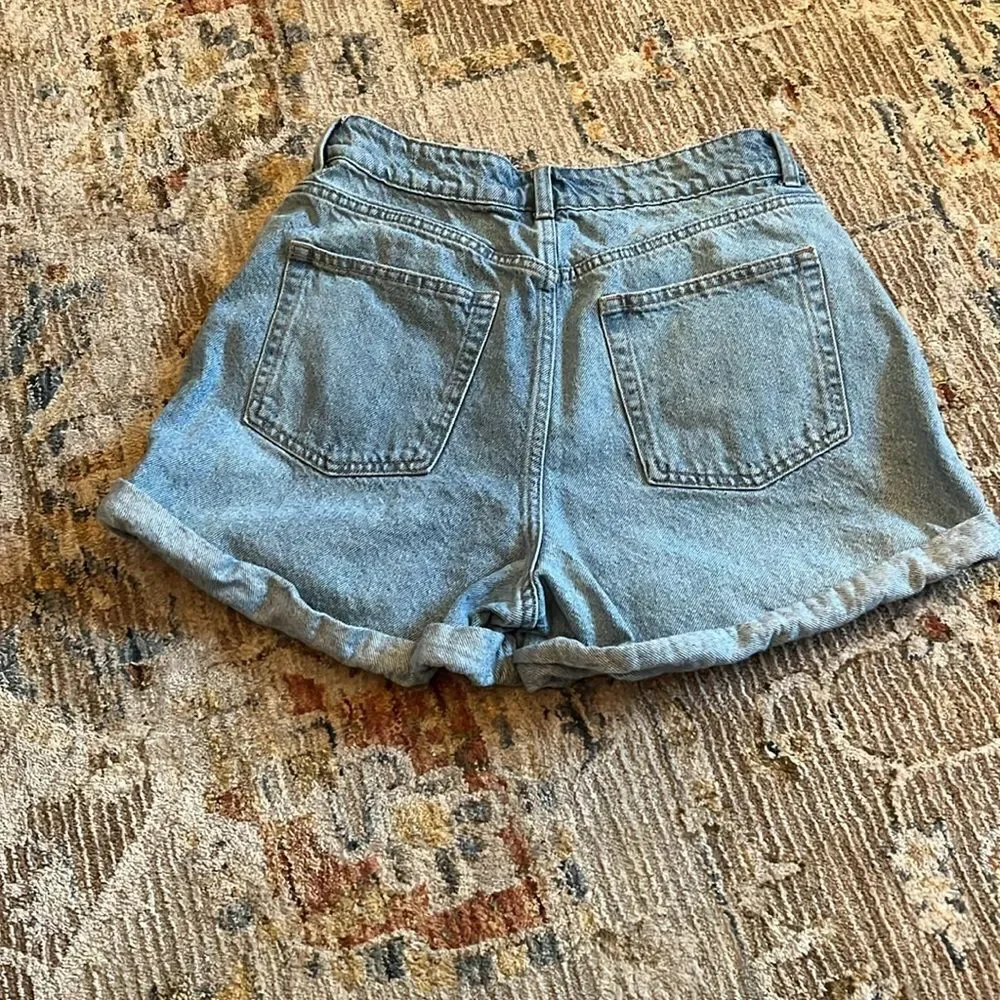 H&M denim shorts